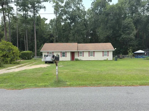 1601 Forest Ln, Bainbridge, GA 39817