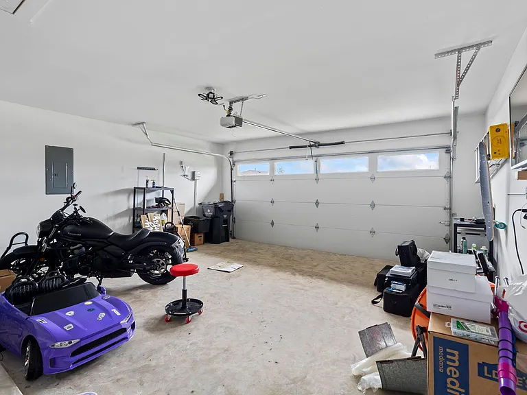 302 Dusty Bridle Ln — Photo 14