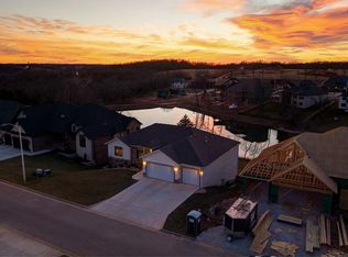 6139 S Dollison Avenue, Springfield, MO 65810