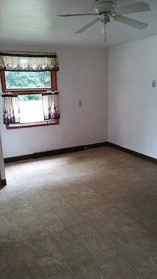 200 Clara Ct — Photo 3
