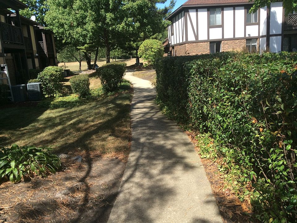 1st image of 1441 Haverhill Dr APT D