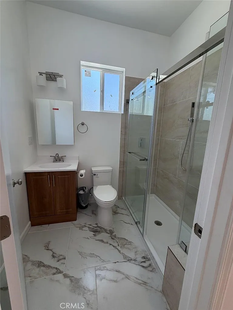 2 bed, 700 sqft, $2,800 — Photo 4