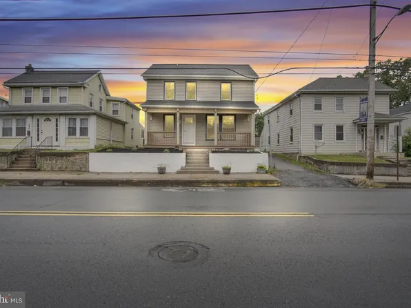 335 N Market St, Elizabethtown, PA 17022