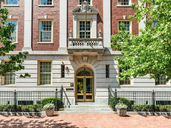 7 Warren Ave #Penthouse 24, Boston, MA 02116