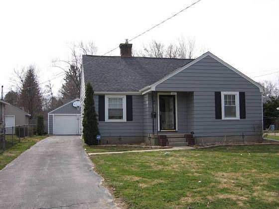 1st image of 1860 Oakgrove St NW