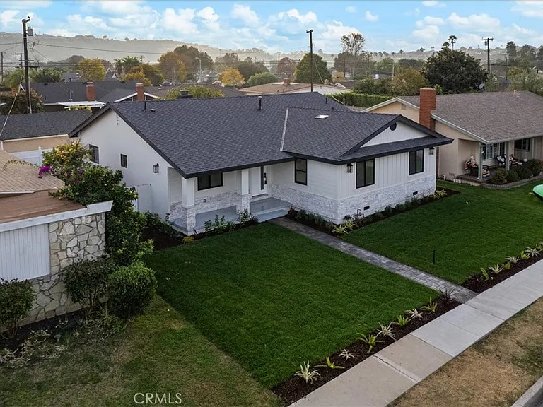 23217 Anza Ave — Photo 30