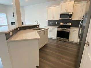 835 S 25th Ave, Cornelius, OR 97113