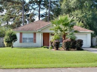 2 Woodlawn Dr, Covington, LA 70433