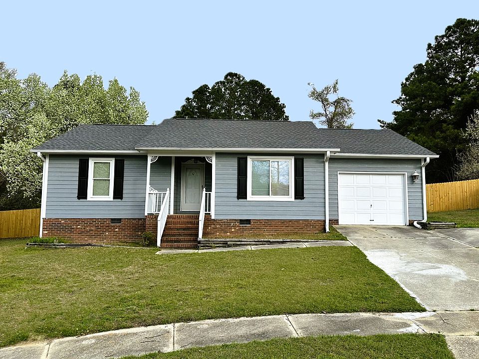 1st image of 1542 Londonderry Pl