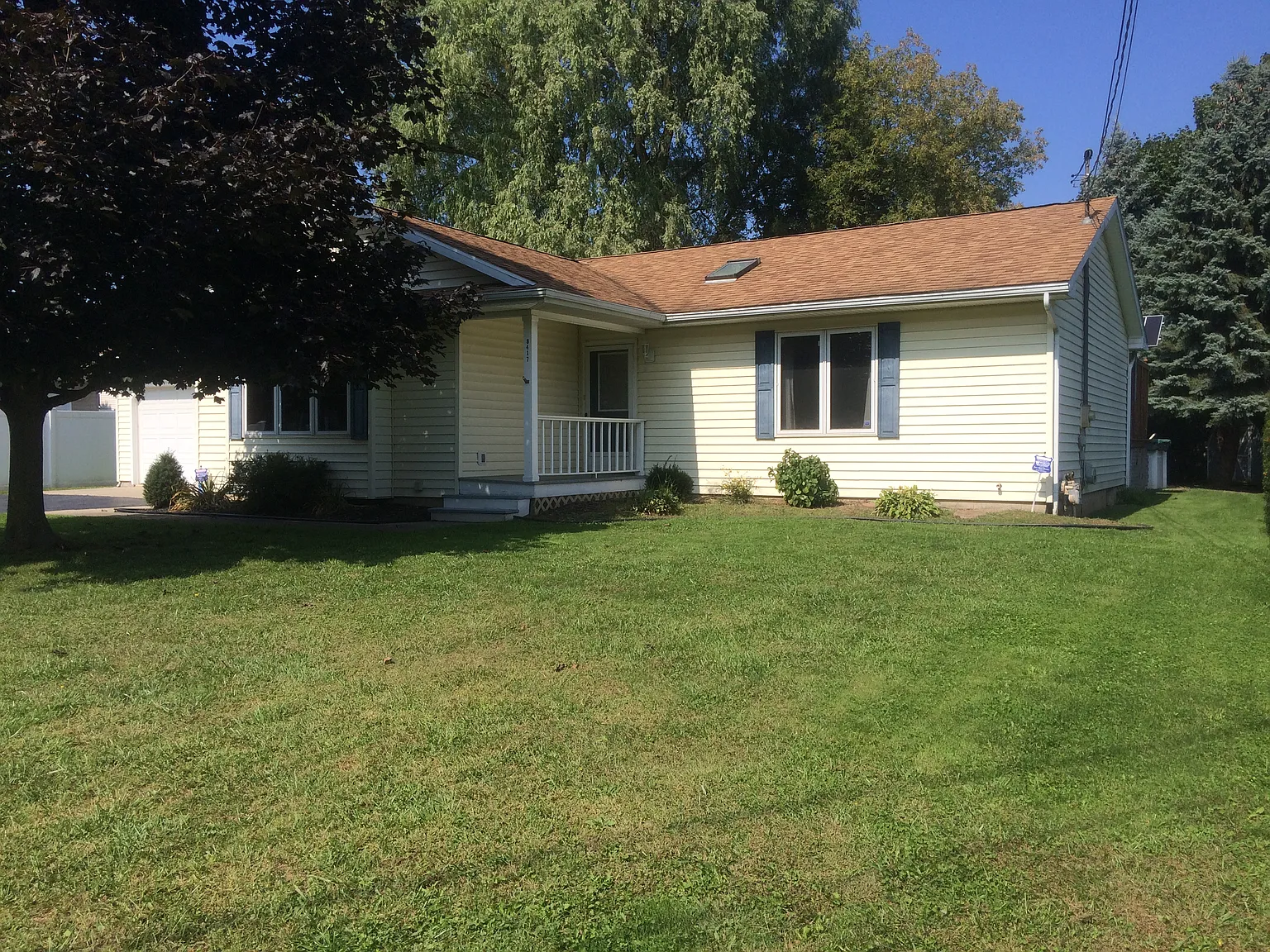 8417 Forest Rd photo 1