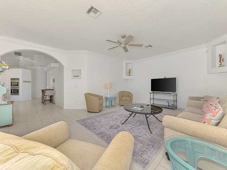 915 Park Place Dr — Photo 32