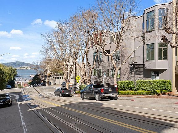5th image of 2390 Hyde St APT 1A