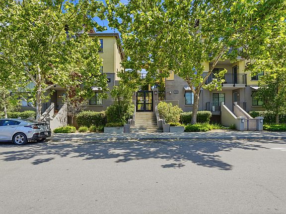 4th image of 800 N 8th St Unit 129