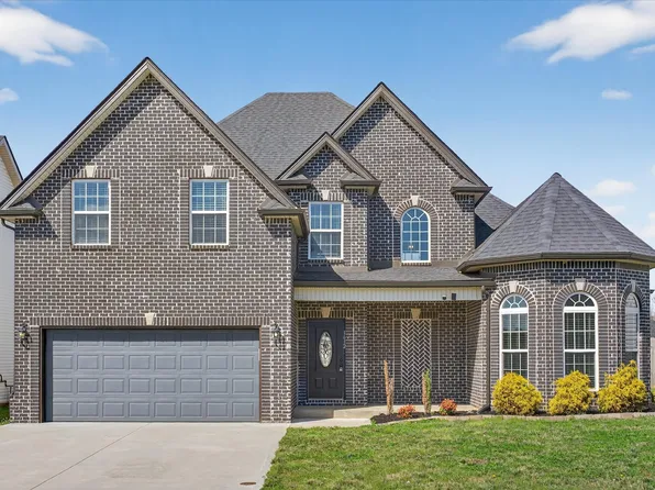 1612 Kestrel Dr, Clarksville, TN 37040