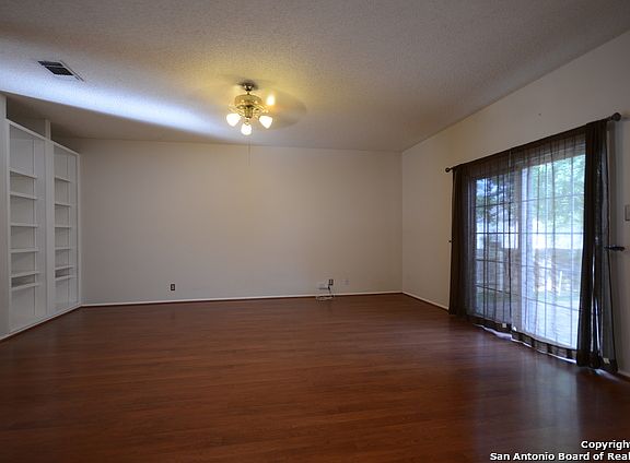 3rd image of 7719 Bonito Park Dr