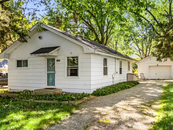 24910 S Willard St, Channahon, IL 60410