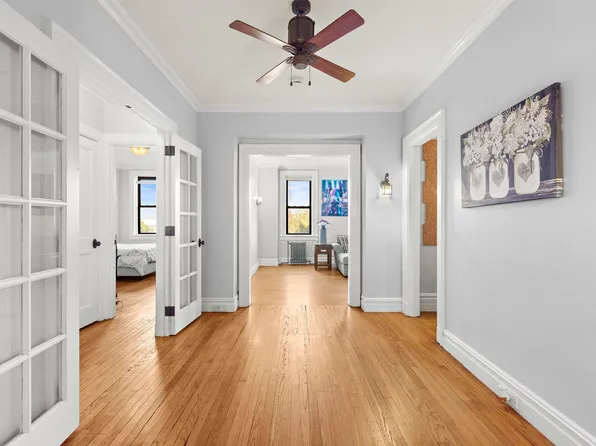 2600 John F Kennedy Boulevard image 1 of 22