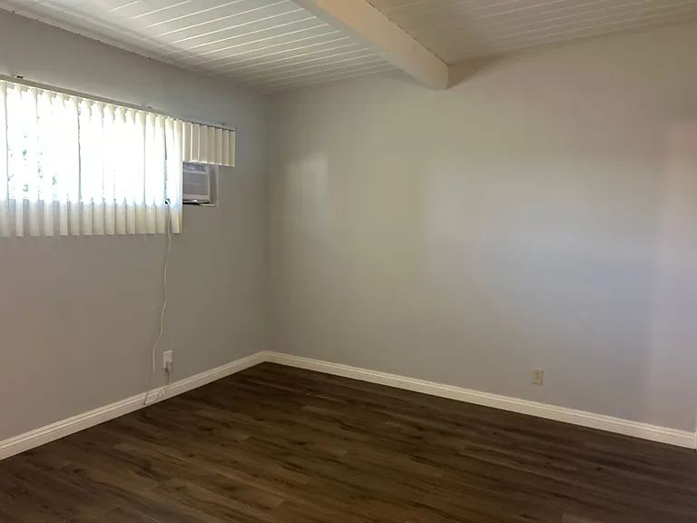 611 N Alhambra Ave — Photo 8