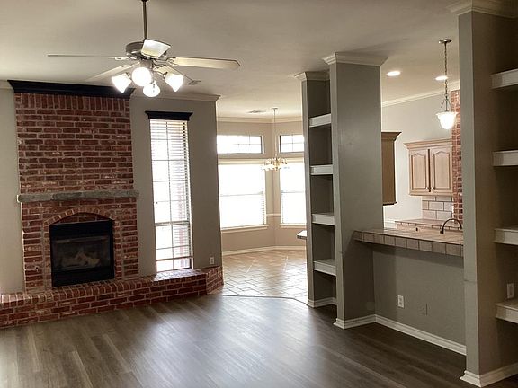 4th image of 17353 Zinc Dr