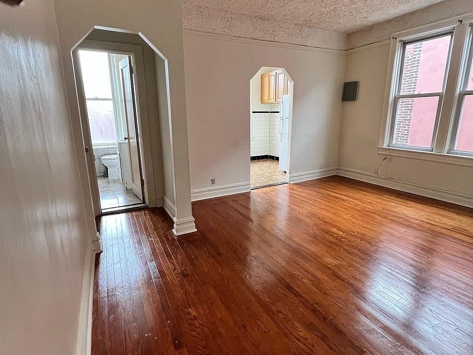 1st image of 957 E 223rd St Floor 2