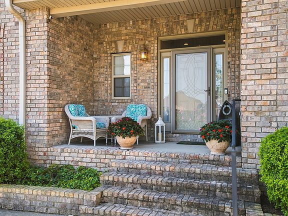 3rd image of 7013 Grindstone Way