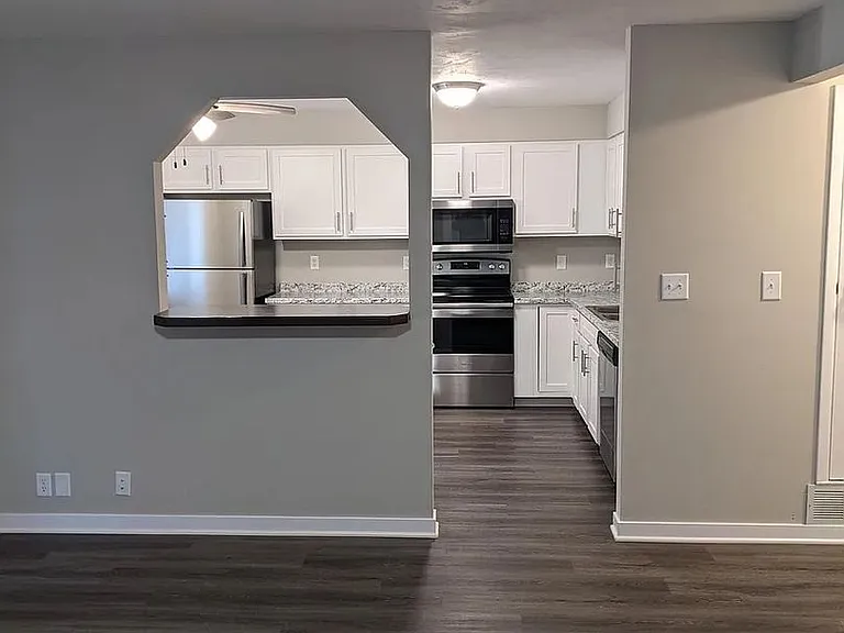 4220 Huntington Ave #1-4 — Photo 4