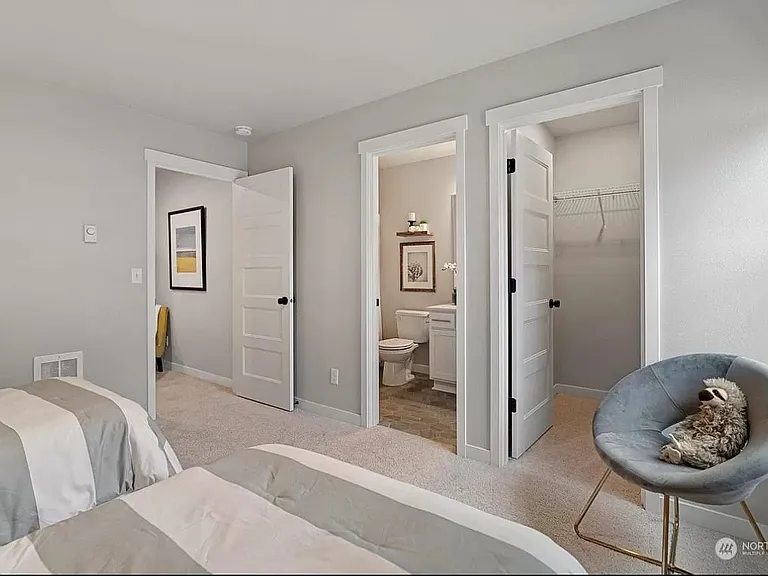 13717 Admiralty Way #E4 — Photo 24