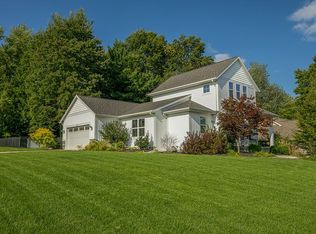 5317 Rischow Dr SW, Wyoming, MI 49509