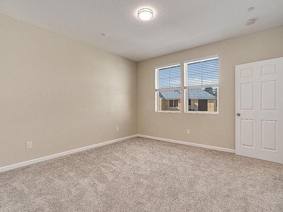 5th image of 1962 Las Ventanas Drive