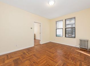 25-72 43rd St #1A, Astoria, NY 11103