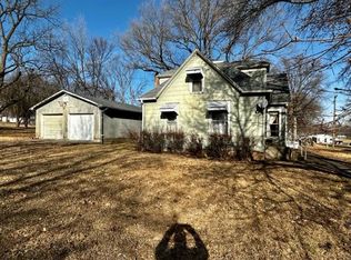 504 Poplar St, Tarkio, MO 64491