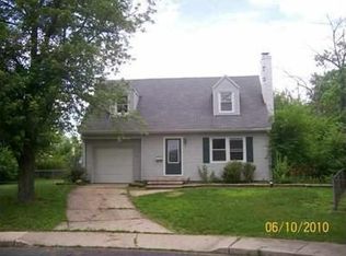 607 W Belmar Cir, Peoria, IL