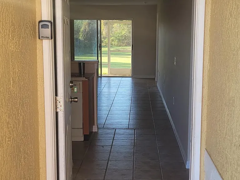 784 Lake Marion Golf Resort Dr — Photo 3