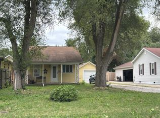 2944 S Fillmore St, Springfield, IL 62704