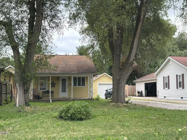 2944 S Fillmore St, Springfield, IL 62704