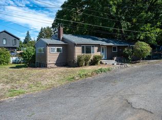 (Undisclosed Address), Gladstone, OR 97027
