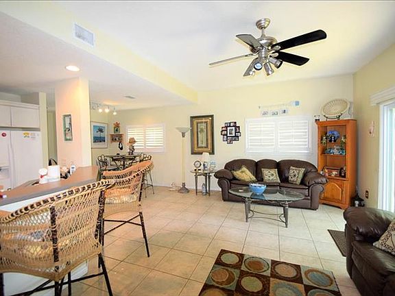 4th image of 1206 2nd St S #B
