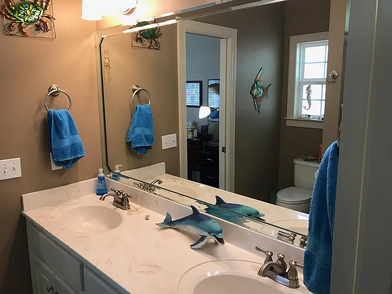 207 Gladstone Way — Photo 10