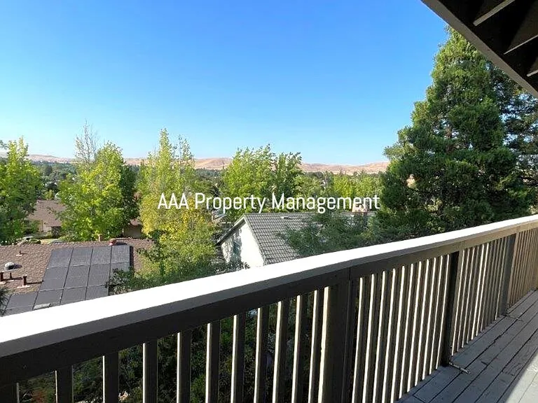 4370 Eagle Peak Rd #D — Photo 24