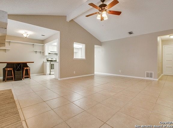 5th image of 3915 Briarcrest Dr