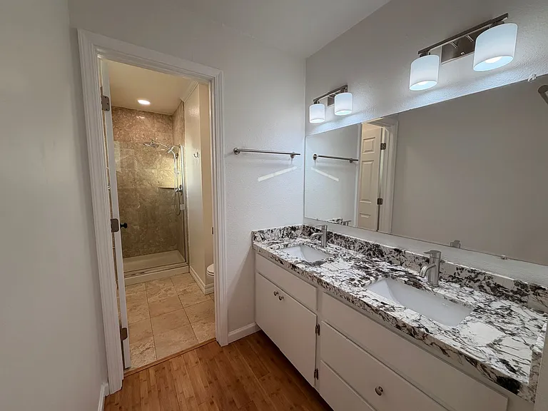 5929 Mabie Ct — Photo 13