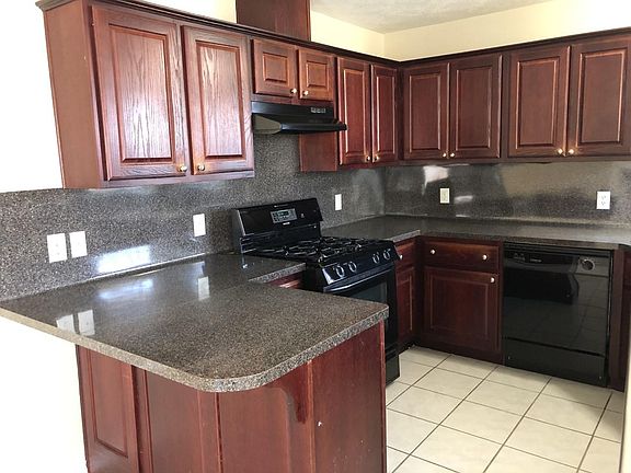 5th image of 1107 Mallory Ct