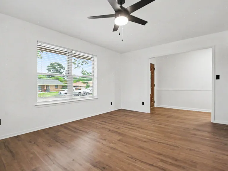 3407 Tipps Dr — Photo 5