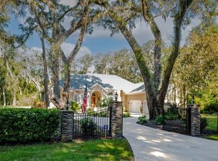 185 Hampton Point Dr, Saint Simons Island, GA 31522