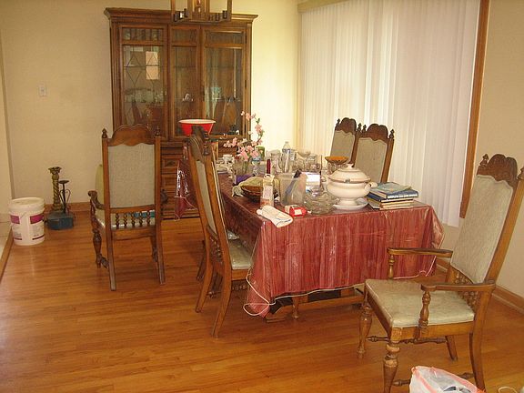 4th image of 5822 N Jersey Ave