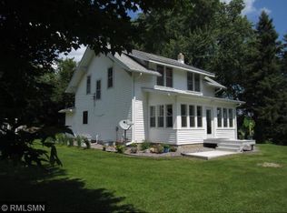 7514 250th St, Forest Lake, MN 55025