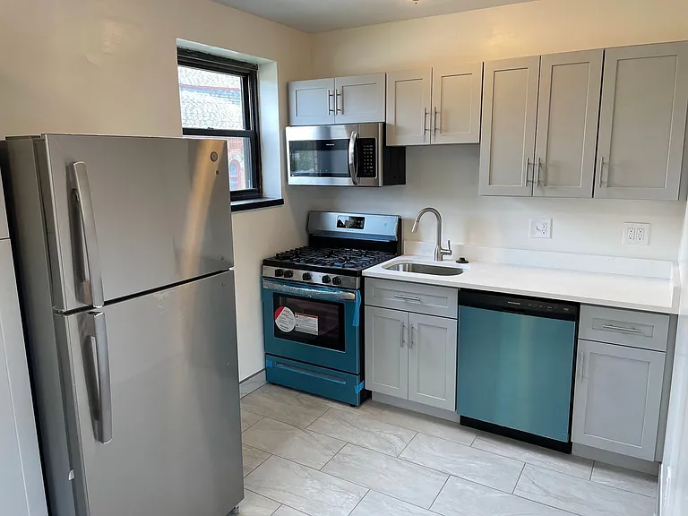255 Shady Avenue — Photo 45