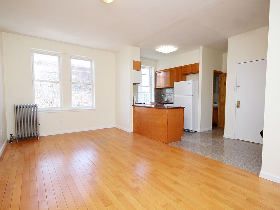 1st image of 35-19 31st Ave #2FX