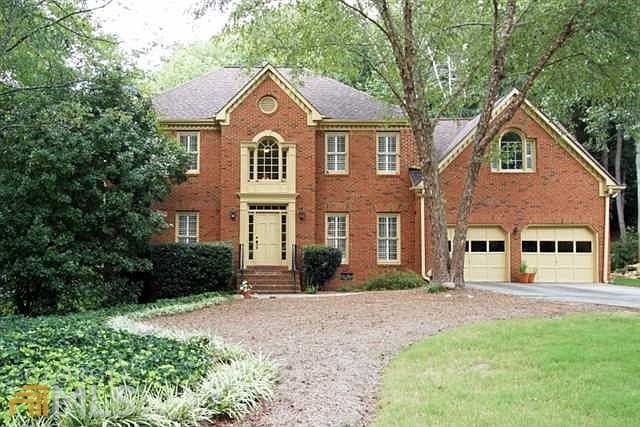 1st image of 695 Laurel Wood Dr