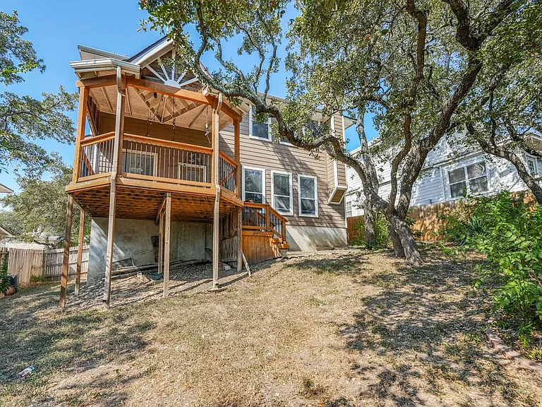 15834 Redwoods Mnr — Photo 25
